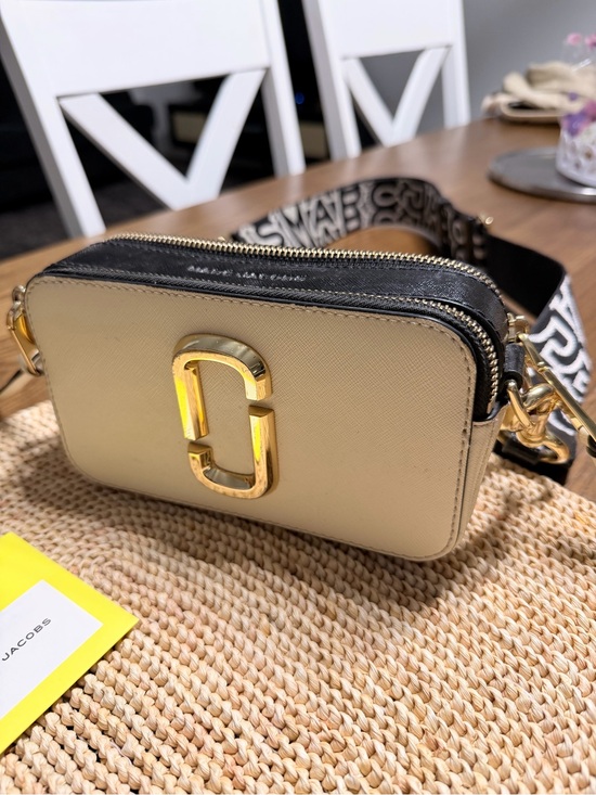 Marc Jacobs Handbags - Marc Jacobs Double Zip Snapshot Bag — Cream with Black Trim & Gold Hardware